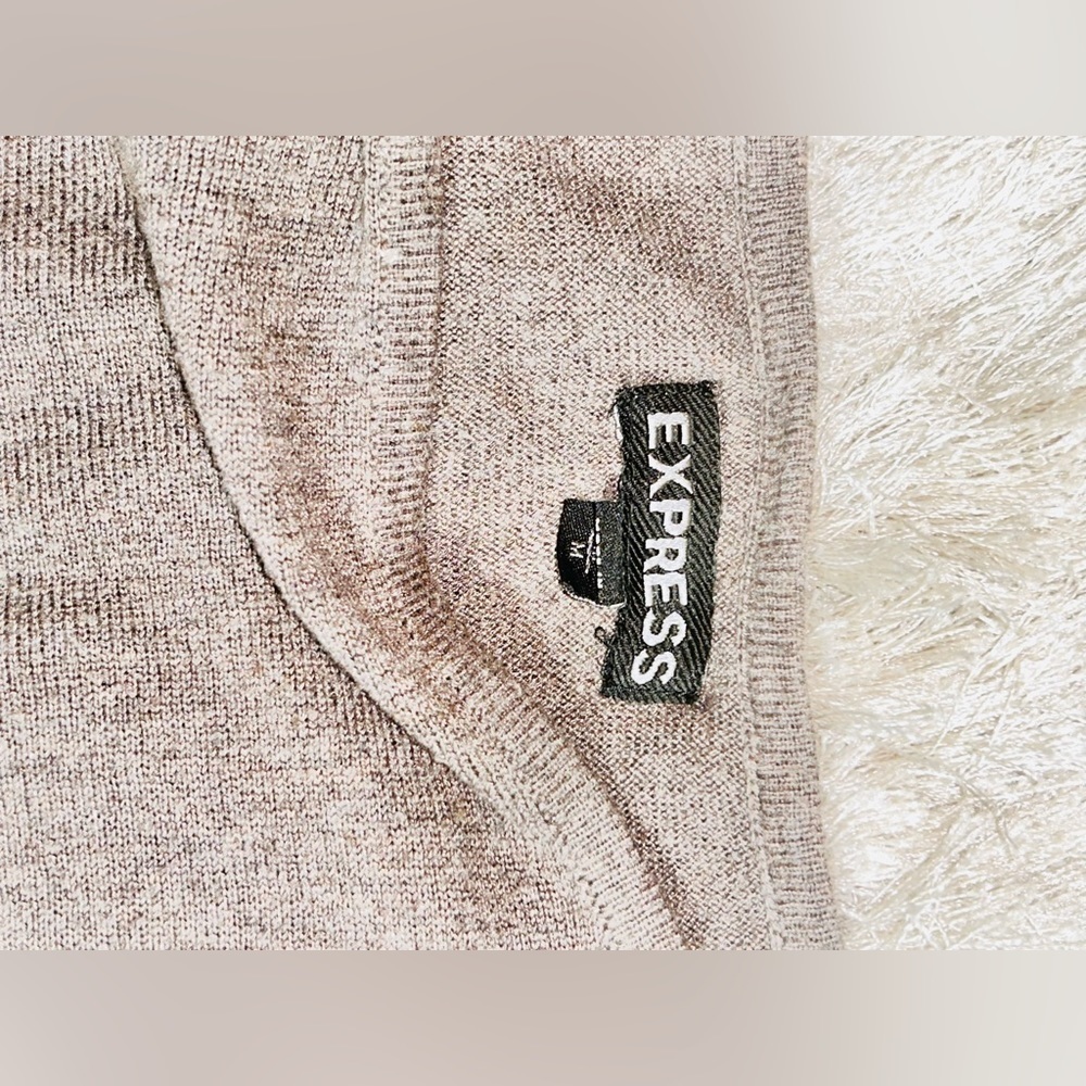 Express Light Button Sweater​ - Picture 8 of 13